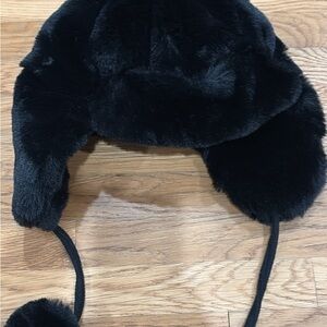 Aerie Plush Black Winter Hat Trapper